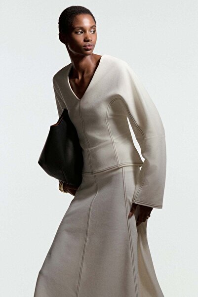 H&M V-neck peplum top