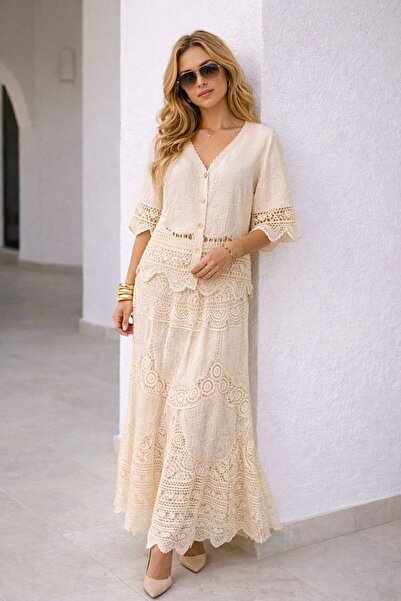 ANBLYs COLLECTION دانتيل بلوزة وتنورة بتفاصيل مطرزة طقم إيطالي