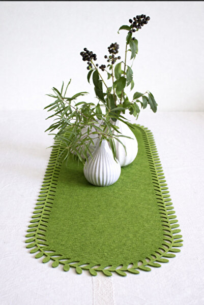 Diva Home Felt Table Runner 3mm 100 X 33cm Laser Cut Patterned