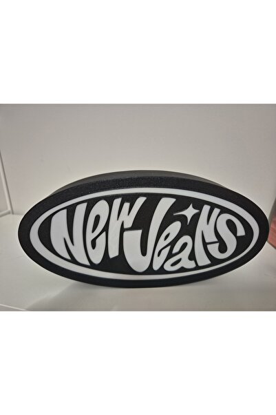 Customub NewJeans Lightbox