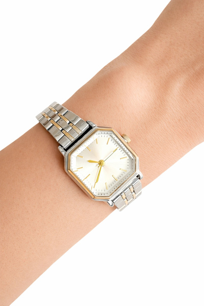 naaksesuar ساعة يد نسائية كلاسيكية فاخرة ثنائية اللون