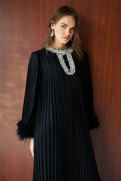 Melike Tatar Taşlı Piliseli Elbise 32-2659