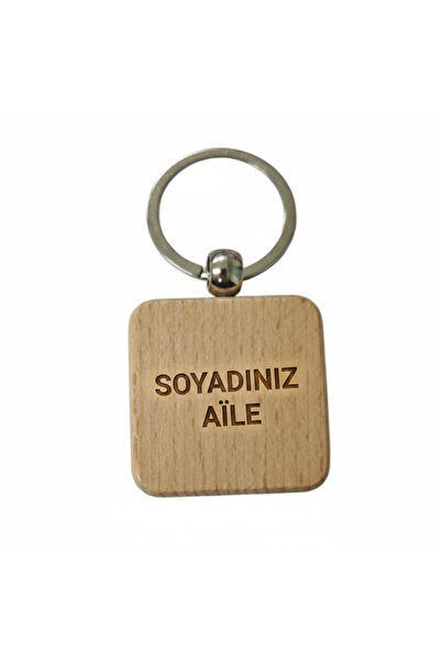 Kare Ahşap Anahtarlık Soyad ve Ailesi Yazılı