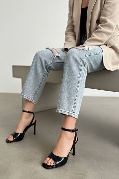 DURUNUN BUTİĞİ Τριόλογο Μαύρο Ζωντανό Λουράκι Αστραγάλου με Ζάρες (8 εκ.) Τετ...