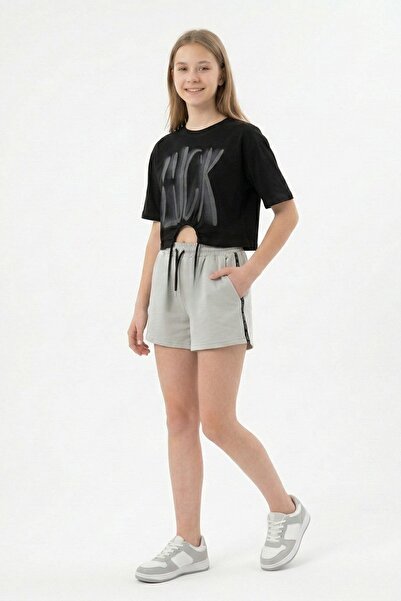 NEWKİDS Cropped Printed T-Shirt with Side Stripes 100% Cotton Shorts Girls' Set