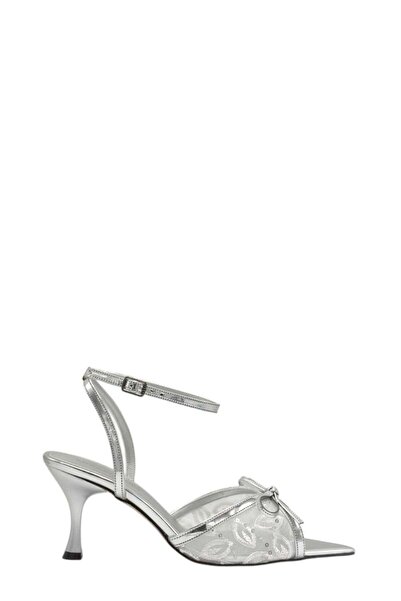 Moulin Shoes لاميه فستان سهرة تول للنساء مع إكسسوارات فيونكة حذاء بكعب
