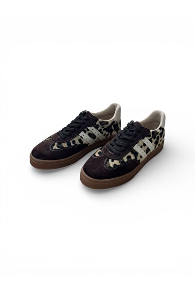 PATRON SHOES أحذية رياضية للنساء