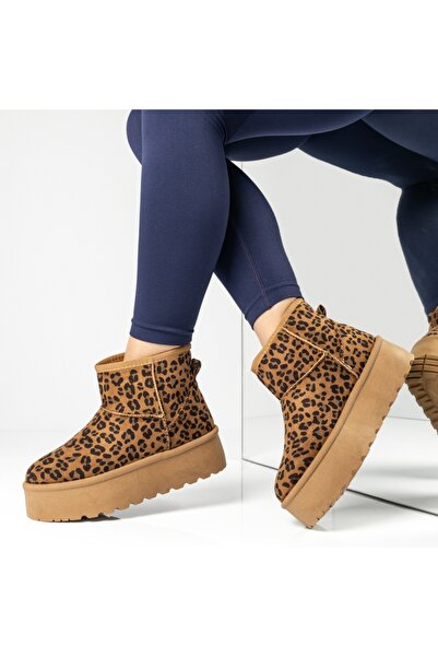 Modlet.ro Women's brown suede thick sole UGG-style boots with print MOD12267