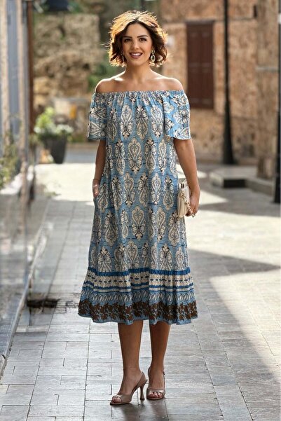 Nevin Kaya Moda V136-Rochie albă cu guler tip Madonna cu model