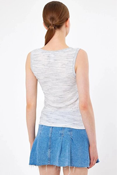 ALDAGÖR Women's Crew Neck Strappy T-Shirt Athlete