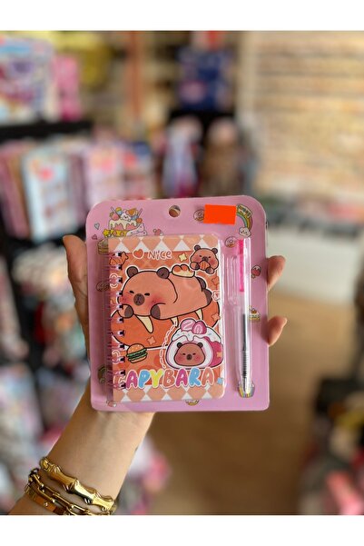 İNCİ AKSESUAR Kalem Hediyeli Mini Not Defteri Kromi Sitiç Kapibara