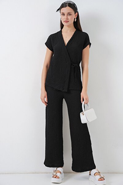 Hiccup BDART Teksturirano V-izrez dvodelni kostim sa detaljima kravate