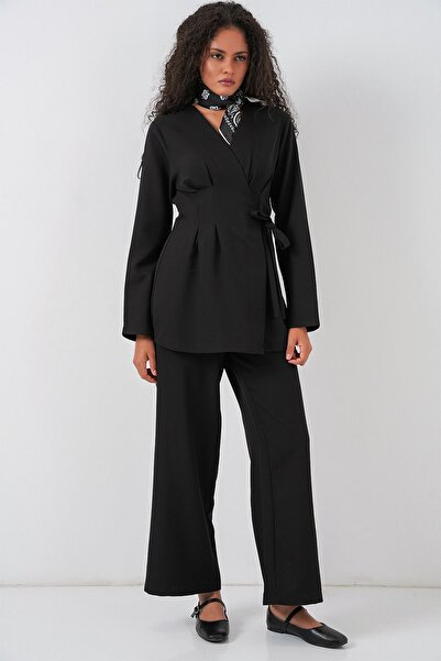 Hiccup BDART kimono sa detaljima kravate u obliku V i set širokih pantalona