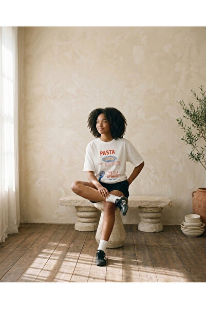 libukes White Cake Lover Printed Oversized Unisex T-Shirt Pack of Cotton