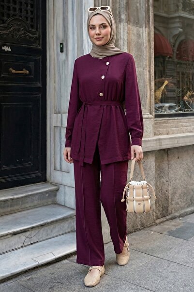 InStyle Трикнопковий поясний бордовий модальний костюм