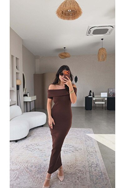 Buket Teke Καφέ κοντομάνικο φόρεμα Μαντόνα