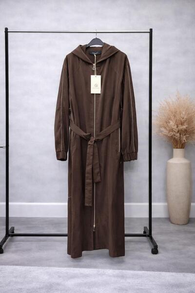 Ceremony Kapüşonlu Uzun Kap – Kemerli Fermuarlı Modern Tasarım