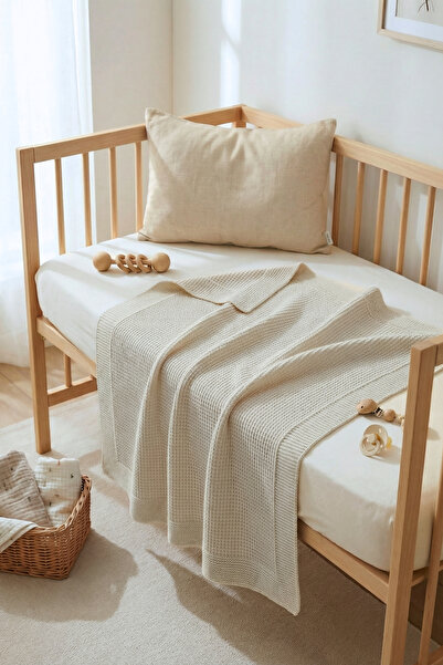 Sevim Knitwear Knitted Baby Blanket Si 80X100 cm - Soft, Lightweight , Knitted Blanket - Cream