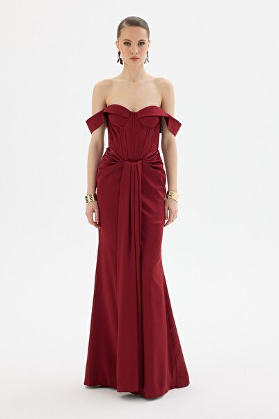 Carmen Bordo Düşük Kol Straplez Saten Abiye Elbise
