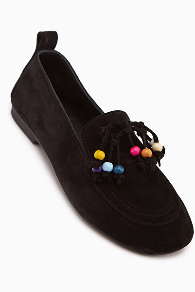 Limoya بينيتا جلد أصلي حذاء كاجوال نسائي بتفاصيل خرز أسود بشرّابات حذاء لوفر