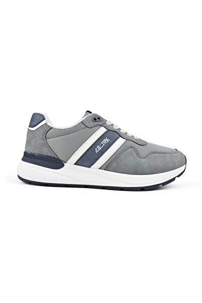 Tmall Men's sports shoes, made of -friendly leather, B4069, Light blue