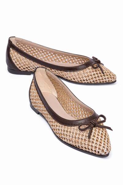 Mubiano Дамски плоски обувки от слама с остри върхове и панделка за всеки ден...