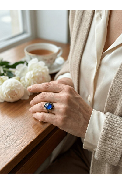 Dorvina Bronze Jewelry Authentic Color-Changing Stone Oval Cut Model Adjustab...