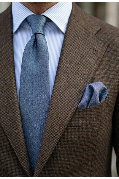 CROATE Burgundy Mélange – Special Woven Italian Micro Fiber Tie