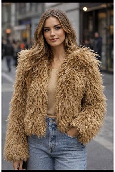 Marjinal kadın Peluş Kaban