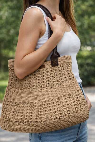 HobiDünyasıElif The Meeting of Elegance and Handicraft: Hand Knitting with Sh...