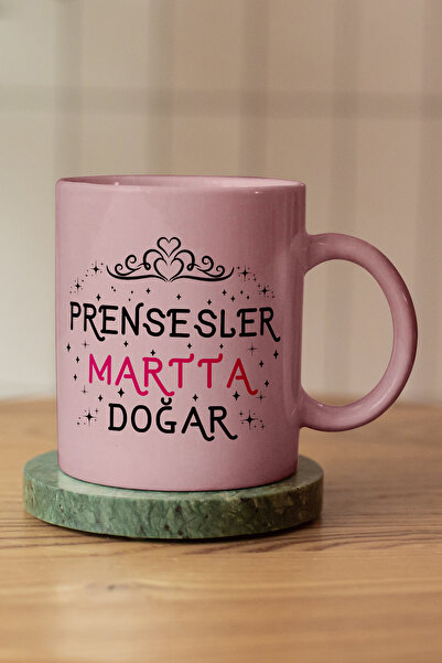 qoeuyl boutique Princesses Are Born in March Printed Birthday Special Day Gif...