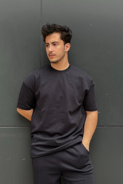 sunfyre Men's Crew Neck Short Sleeve Basic T-Shirt and Pants Set Sun306