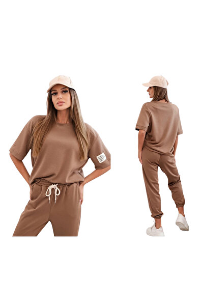 Kesi Set de damă BUTTER Camel din viscoză, cu bluză lejeră și pantaloni