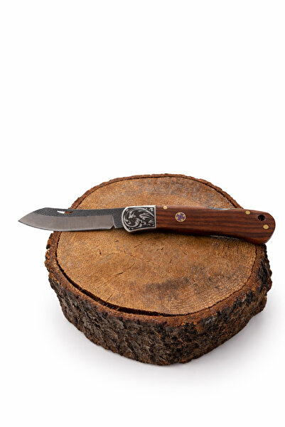 DENPRESTİJ ÖZEL GRAVÜRLÜ AHŞAP SAPLI N690 ÇELİKTEN ÇAKI BIÇAK