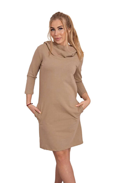 Kesi Rochie camel cu glugă și buzunare