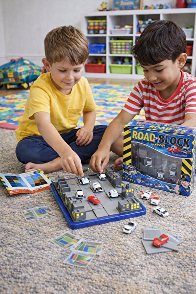 Toys لعبة الذكاء والتركيز للأطفال Road Block – لعبة تحدي السيارات