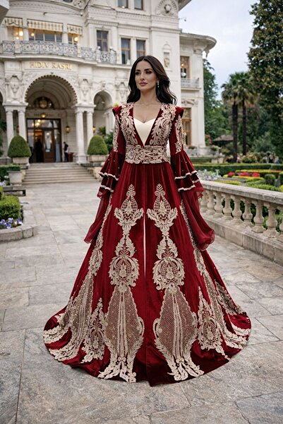ZK ZÜMRÜT KAFTAN Bordo Kadife Altın İşlemeli Bindallı Kaftan Takımı – Taç, Ke...