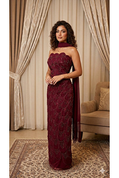 TOP BERLANTY Ruby Royale Dress - Classic elegance with modern details