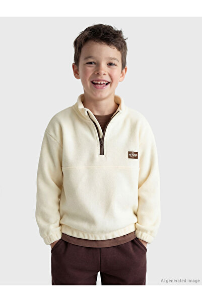 LC Waikiki Sweatshirt din fleece pentru băieți cu guler Roba, din colecția Sh...