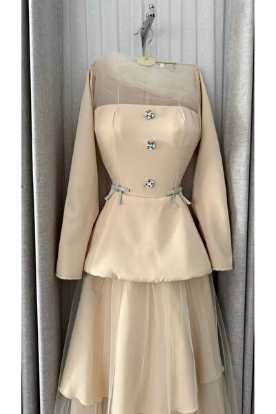 BROOKLYN STYLE فستان سهرة "بيج شامبين" فاخر بتصميم طبقات التول والفيونكات الك...