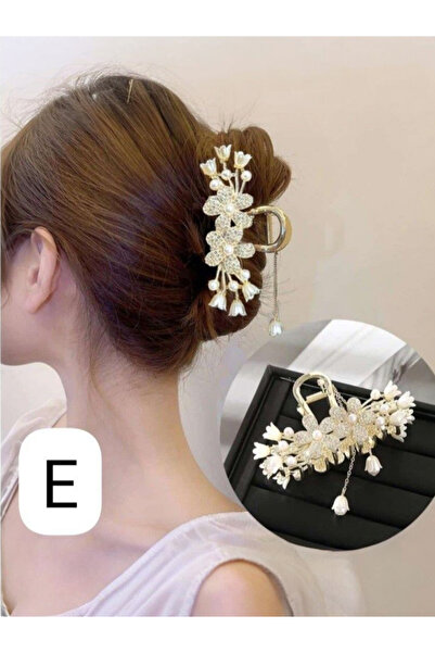 NOT GUILTY Μεταλλική αγκράφα με μοντέλο λουλουδιού