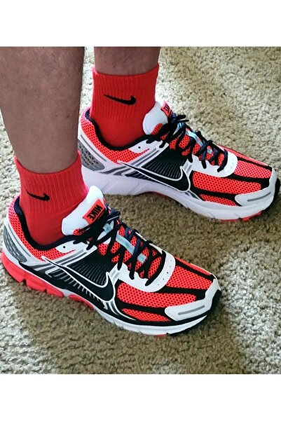 Nike Air Zoom Vomero 5 Se Men's Running & Training Sports Shoes