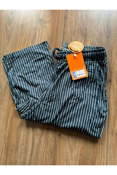 Jiber Modal Pamuk UDOBNA MUŠKA PIZAMA SA JEDNIM DOLJIM DELOM I NEPOSTOJANOM T...