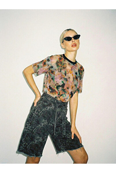 melongeneco Transparan desenli slim fit tişört tül soyut desenli tişört