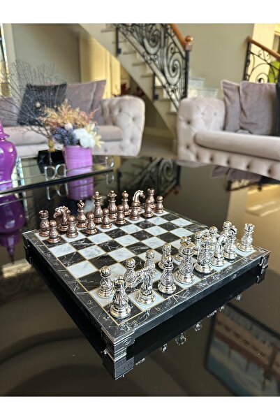 POLO BLUE مجموعة شطرنج كلاسيكية فاخرة مطرزة يدويًا 25×25 سم – مع قطع من حجر ا...