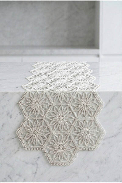 atak by atak home collection Διακοσμητικό κάλυμμα τραπεζιού από πολυεστέρα 35...