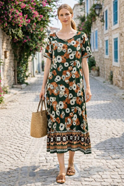 AYASOFYA OTANTIK Women's Round Neck Patterned Side Pocketed Casual Relaxed Cu...