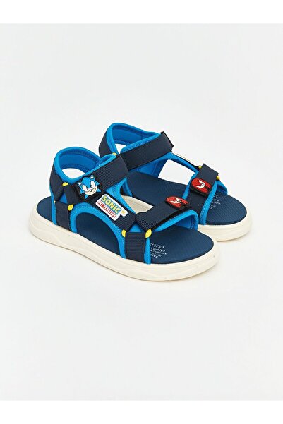 LC Waikiki صنادل للأولاد الصغار مطبوعة بتصميم سونيك