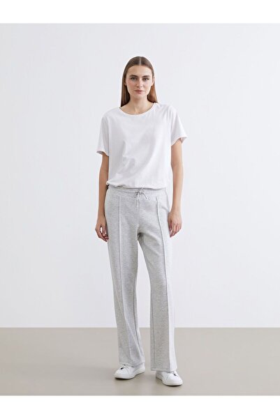 LC Waikiki بنطلون رياضي نسائي ناعم الملمس مع خصر مطاطي