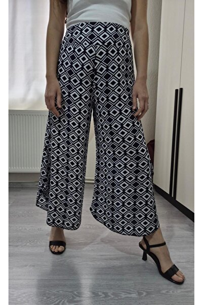 520CK Women's Black and White Geometric Patterned Ruffled Wide Leg Pants / Bo...